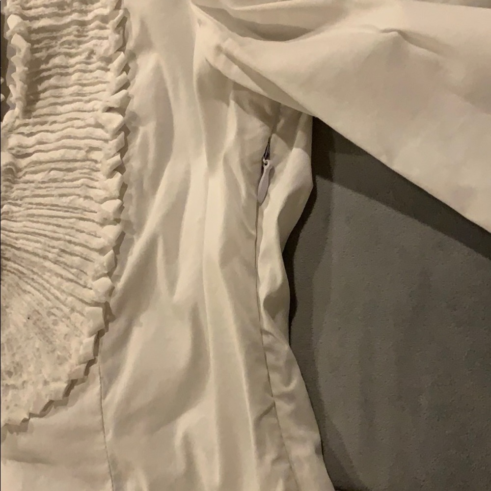 BCBG White Button Long Sleeve Shirt Bib intricate - Picture 5 of 8